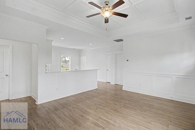 Photo - 431 Long Leaf Ln