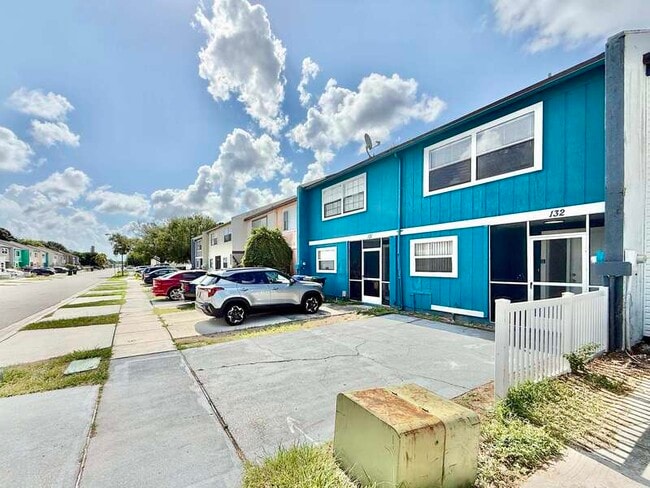 Photo - 2820 S Pines Dr