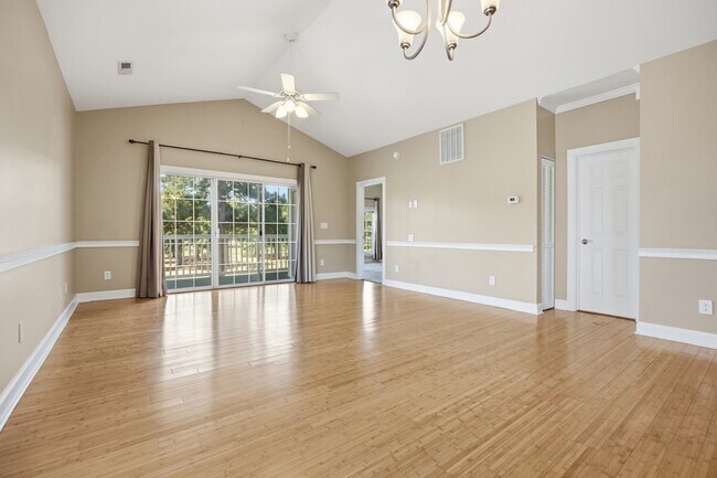 Photo - 4647 Wild Iris Dr Unit 301