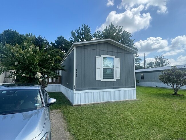 Photo - 8220 Pinecrest Dr
