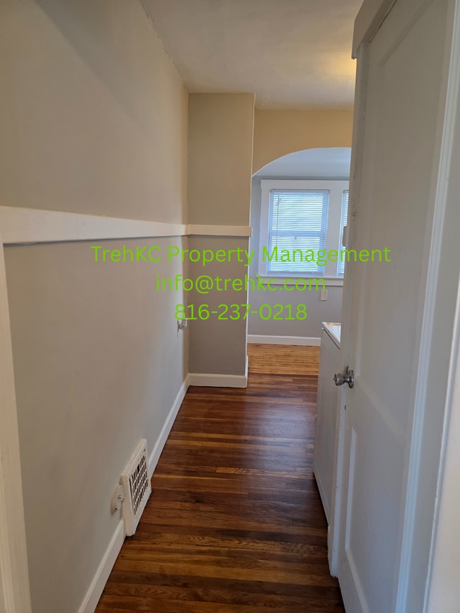 Photo - 5112 Olive St