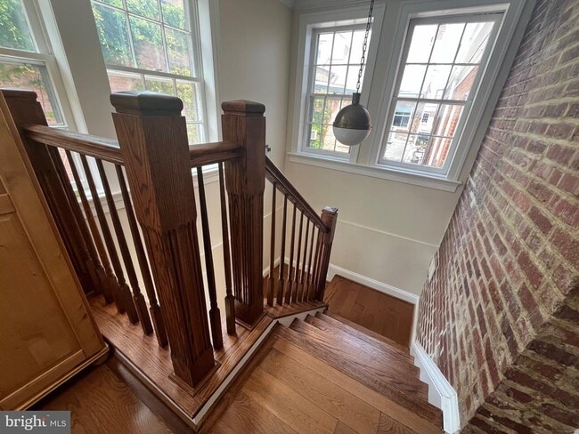 Photo - 109 S Columbus St