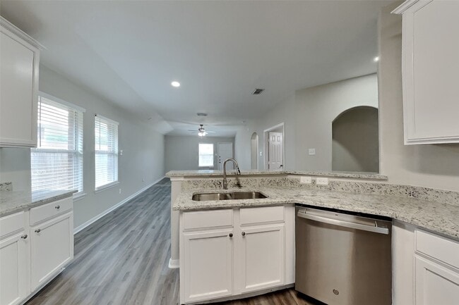 Photo - 32411 Cross Spring Park Ln