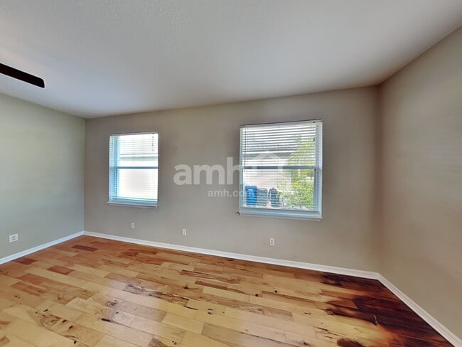 Photo - 2311 124th Dr E