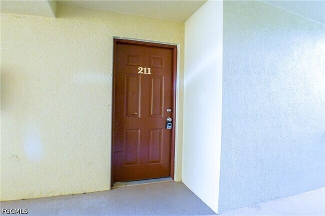 Photo - 4113 Residence Drive Unit 211