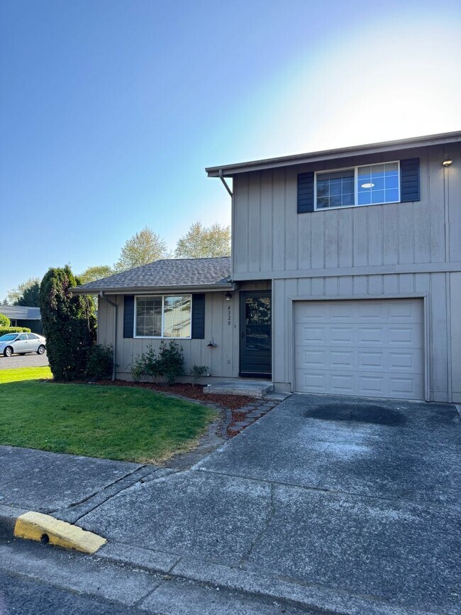 4355 Sean St