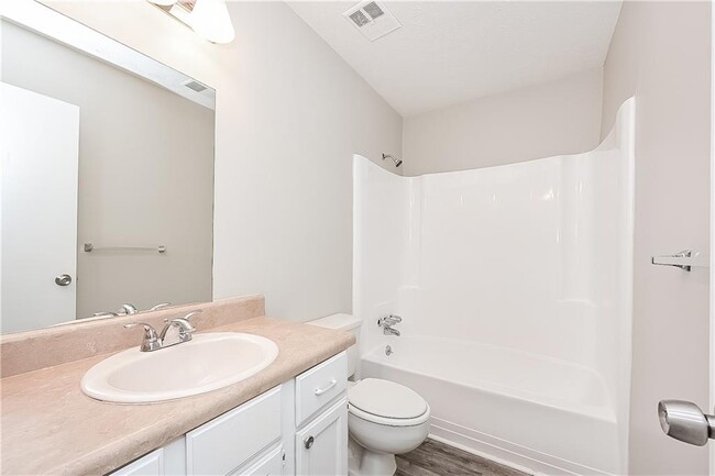 Photo - 8990 Sterling Ridge Ln