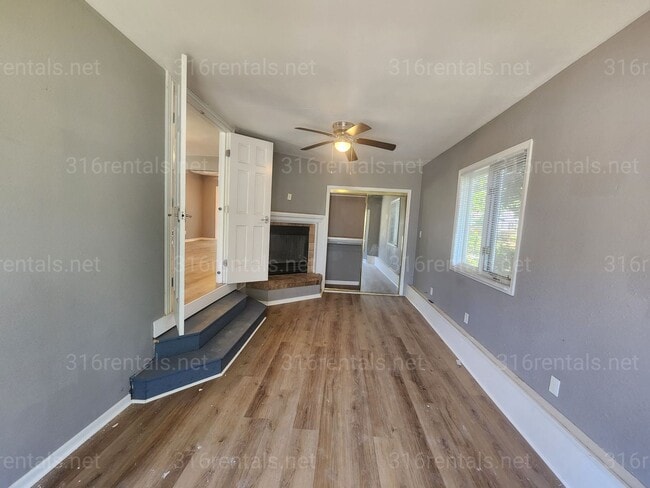 Photo - $1,050 - 3 bedroom / 1 bathroom - Single Family Home *COMING SOON*