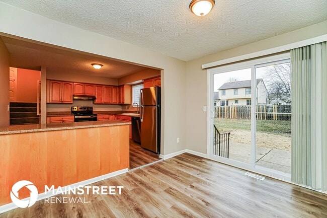 Photo - 6464 Firethorn Ave