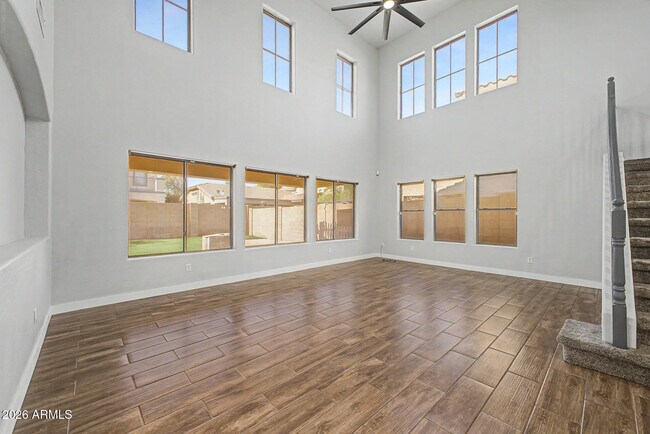 Photo - 17446 W Yavapai St