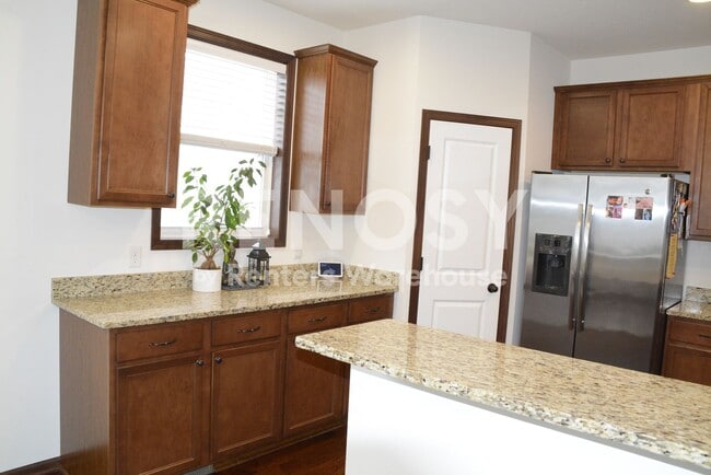 Photo - 9580 Madison Dr