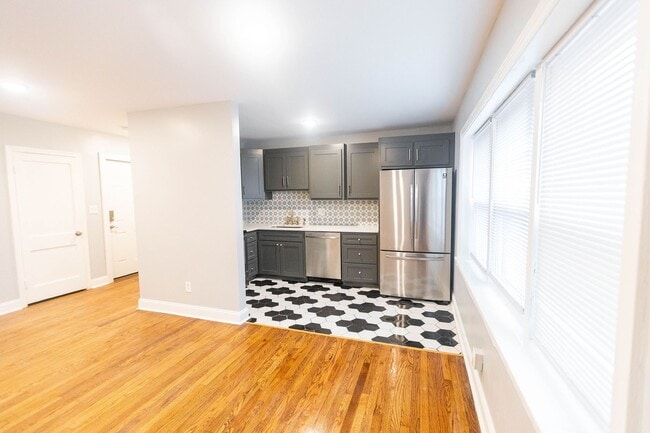 Building Photo - The Holmes Rental