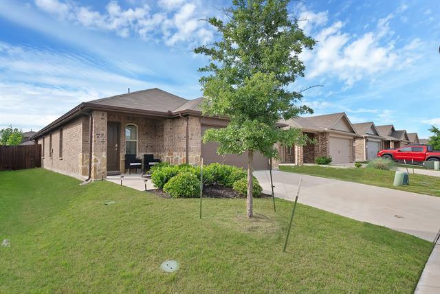 Building Photo - 2117 Ocelot St