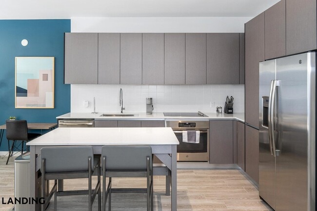 Building Photo - 1030 Browning Rd