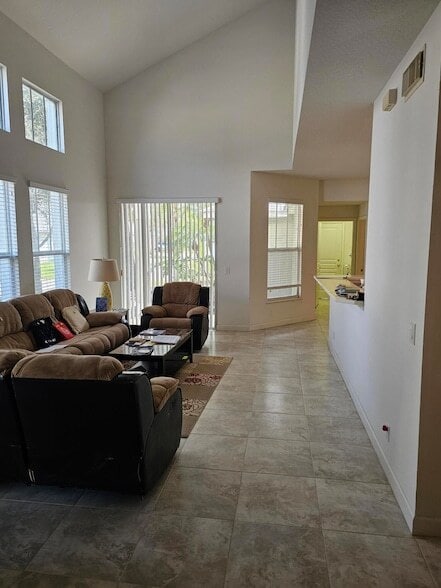 Photo - 10451 SW Academic Way