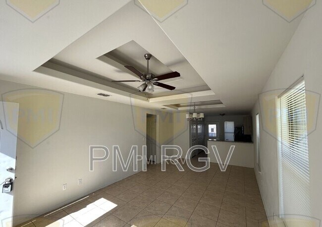 Photo - 2913 Linda Vista St Unit B