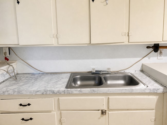615 Memorial Dr SW Unit 3