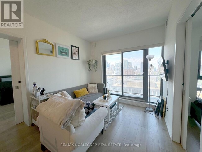 Photo - 159 Dundas St E Unit 2107