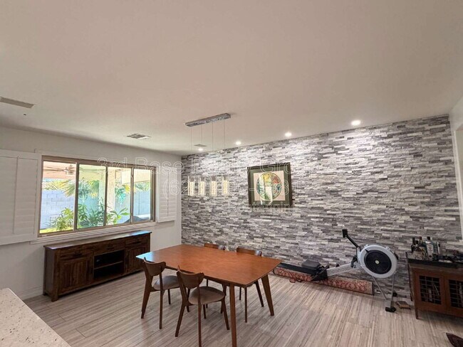 Photo - 3033 N 145th Ln