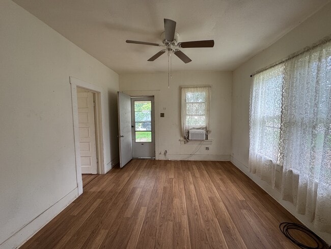 Building Photo - 510 N Stratton St Rental