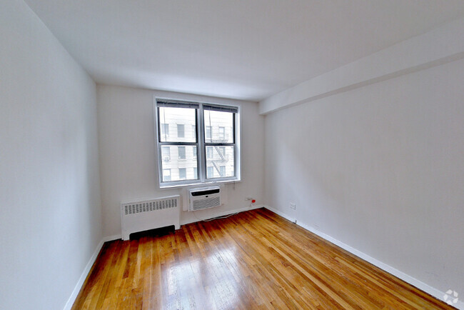 Building Photo - 340 E 58th St Unit 5A Rental