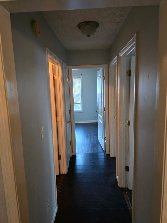 Photo - 170 Wynfield Dr