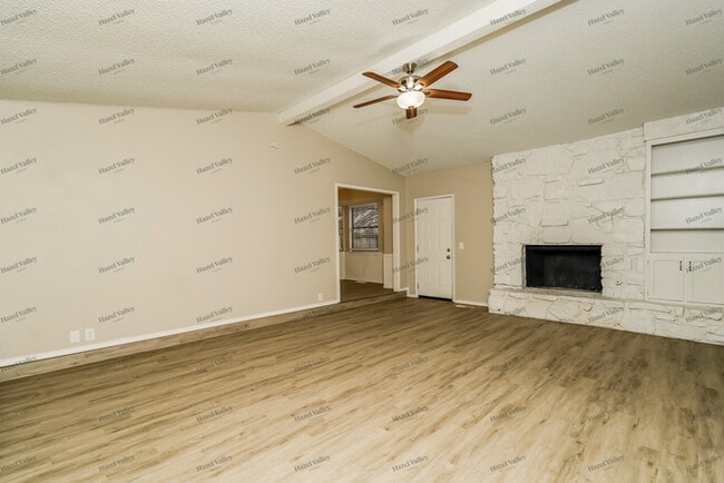 Photo - 7408 S Gum Ave