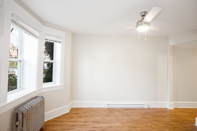 1BDR - Living Room - 508 McMillan Apartment