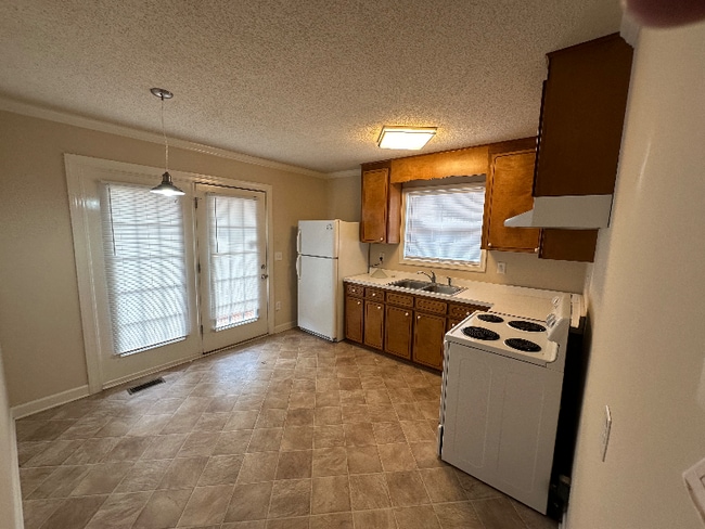 Photo - 75 Rollins Acres Ln Unidad B