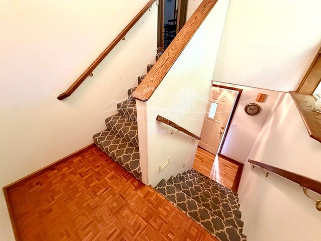 Photo - 70051 Stage Rd