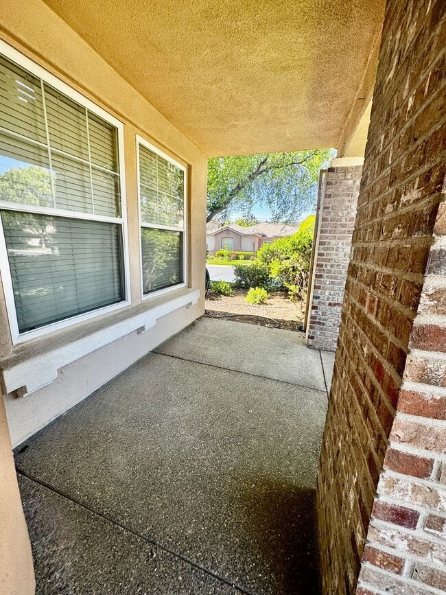 Photo - Fabulous Serrano Home