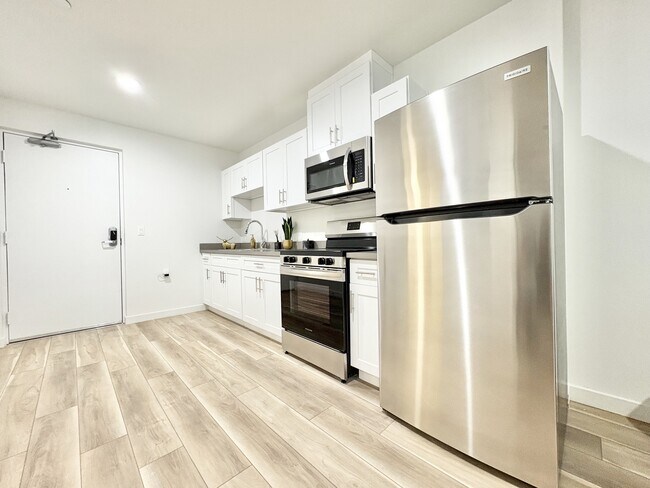 4252 Whittier Blvd.- SIOF