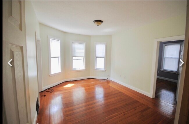 Photo - 1085 Dorchester Ave Unit 2