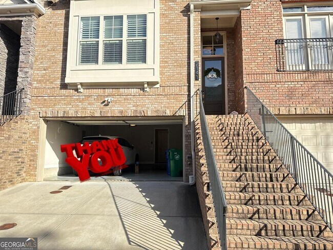 Photo - 2141 Coventry Dr