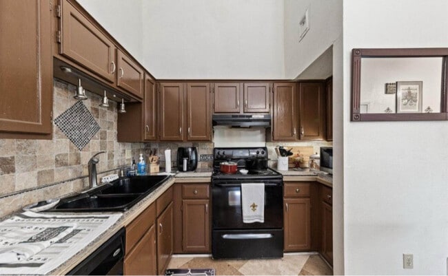 Photo - 100 Teal Ln Unit 22