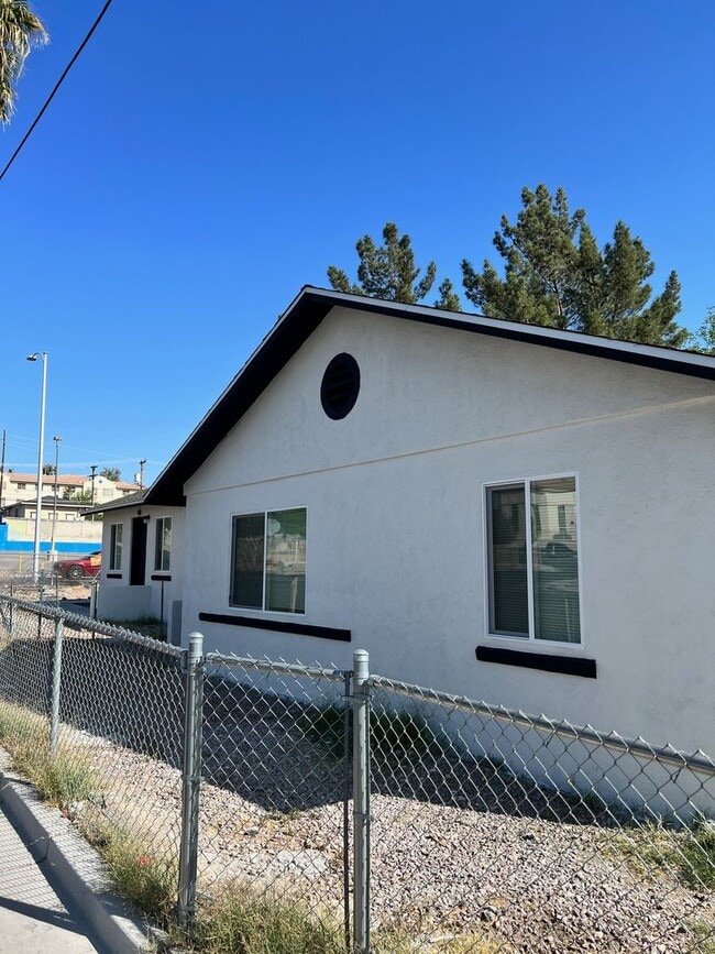 Photo - 1501 Stewart Ave Unit 1503