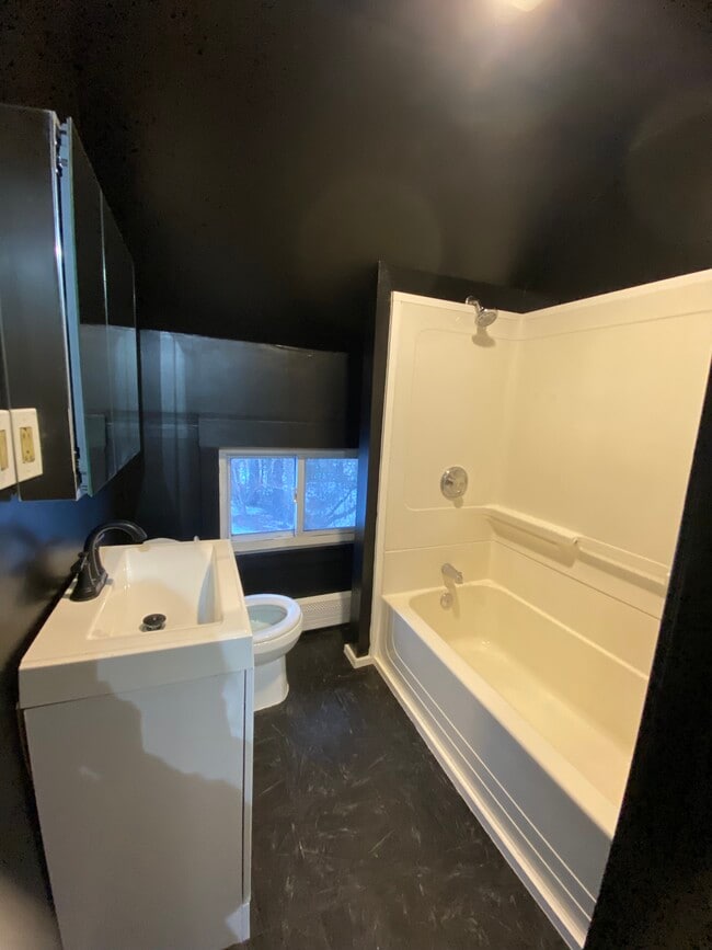 Photo - 19 Garden St