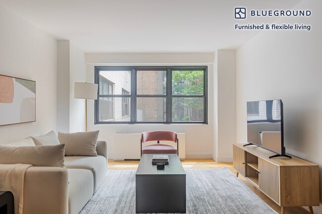 Building Photo - 160 E 88th St Rental