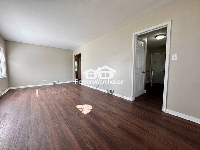 709 Bell Ave