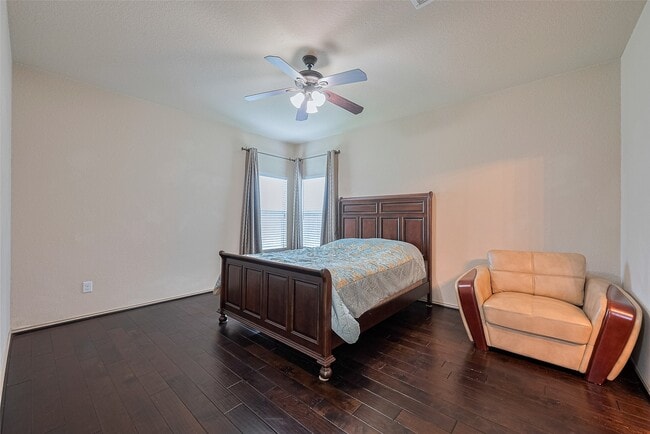 Photo - 1810 Emerson Ridge Dr