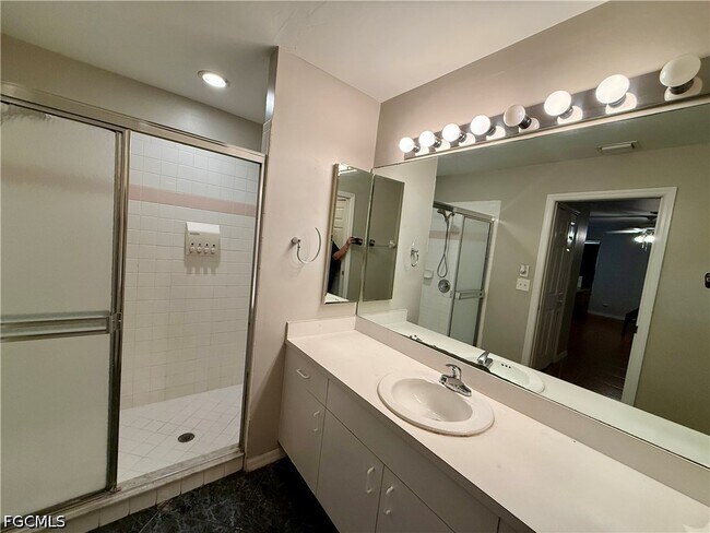 Photo - 1713 SW 10th Pl
