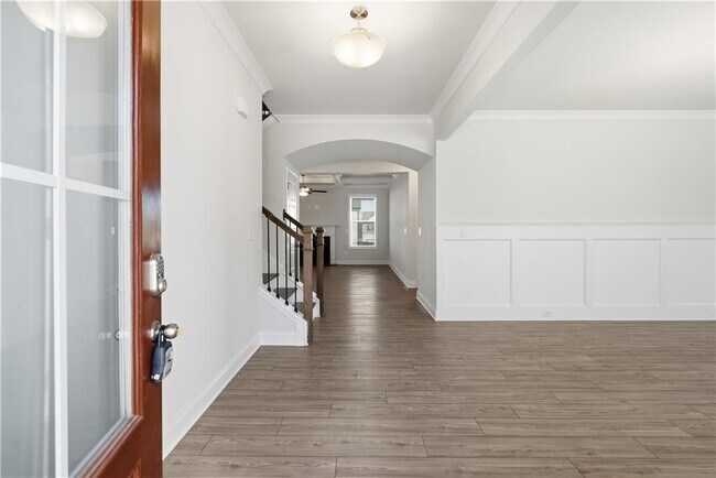 Photo - 1752 Dover Creek Ln