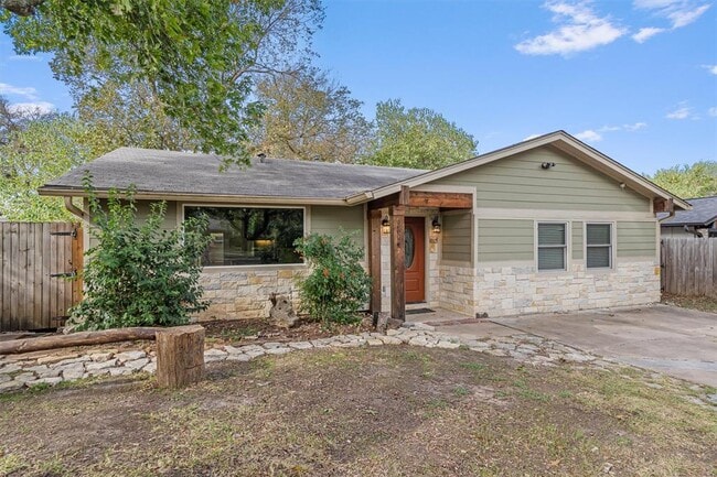Building Photo - 6202 Hillston Dr Rental