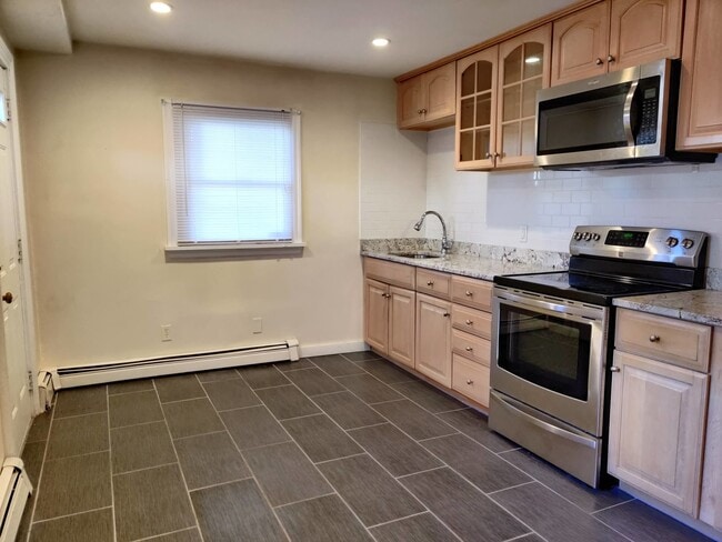 Photo - 175 Concord Ave Unit 1