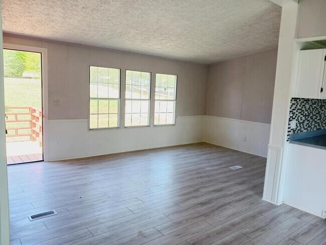 Photo - Updated Mobile Home