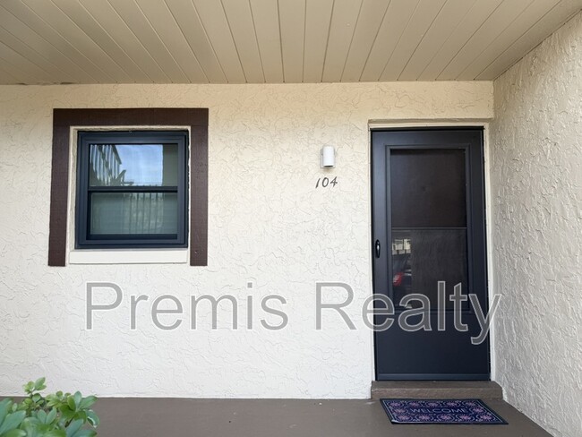 Photo - 2400 Winding Creek Blvd