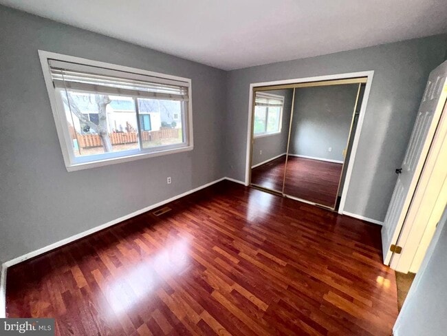 Photo - 73 Ash Stoker Ln