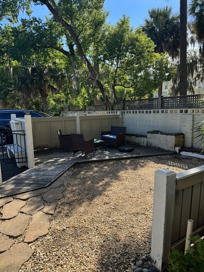 Photo - Stylish First-Floor Condo by Daffin Park with All-Inclusive Utilities