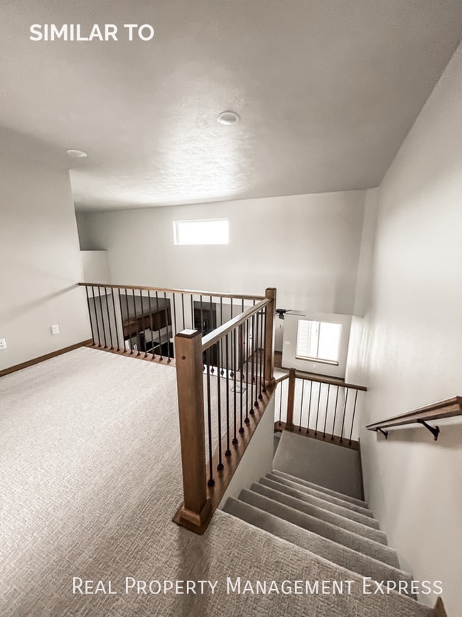 Photo - Stunning 3-Bedroom Townhome in Western Sioux Falls