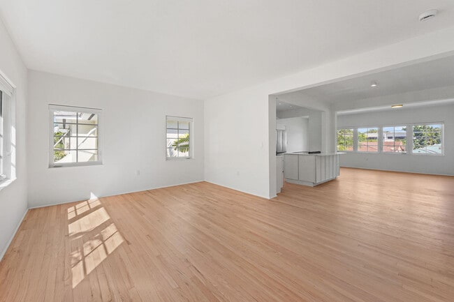 Photo - 3705 Ponce de Leon Blvd Unit #2